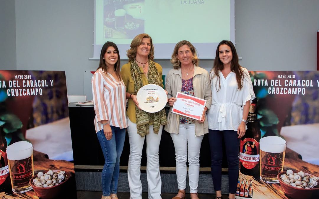 ¡La Juana Abacería celebra su victoria en la II Ruta del Caracol de Cruzcampo! 🐌🍻